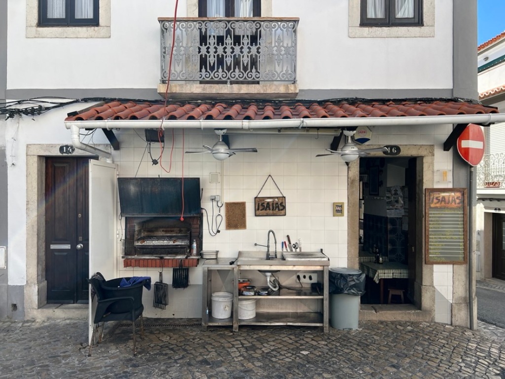 Isaias Restaurant